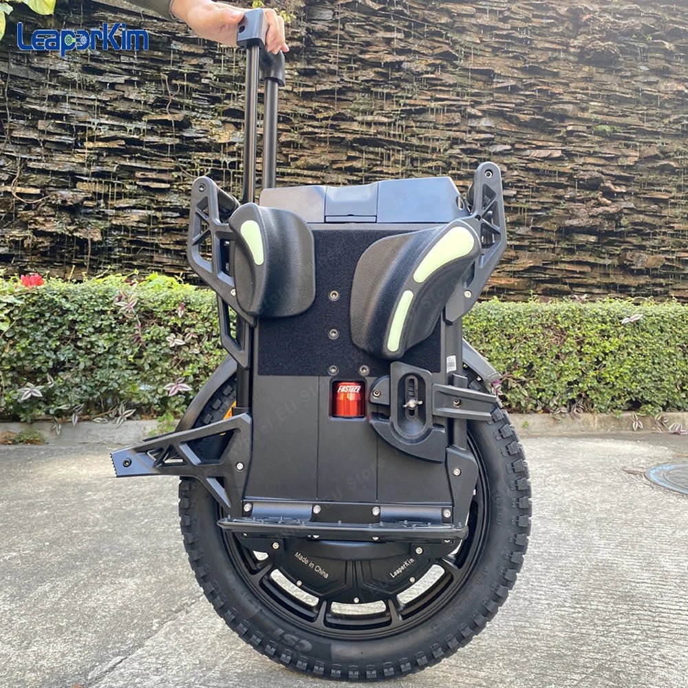 Newest LeaperKim Veteran Lynx 50S 151.2V 2700Wh 50S Battery 3200W Motor 2.75-14 Tire High Torque Lynx Electric Unicycle AXSSIBLZ