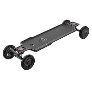 Maxfind FF AT High-Speed 165MM Wheels Off-Road Electric Skateboard 3000W Power with Fast Swappable Battery Design AXSSIBLZ