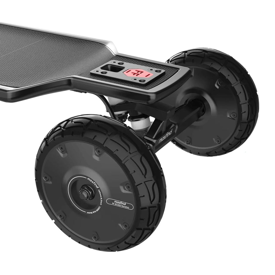 Maxfind FF AT High-Speed 165MM Wheels Off-Road Electric Skateboard 3000W Power with Fast Swappable Battery Design AXSSIBLZ