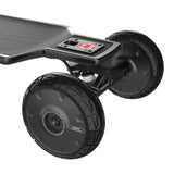 Maxfind FF AT High-Speed 165MM Wheels Off-Road Electric Skateboard 3000W Power with Fast Swappable Battery Design AXSSIBLZ