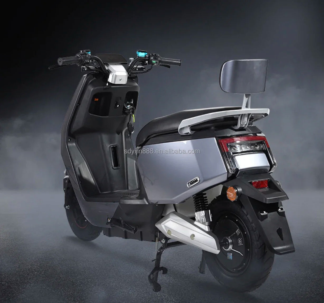 H1 1500W Electric Moped Scooter Designed for Rugged Off-Road Adventures with Speed and Power AXSSIBLZ