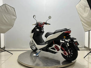 2023 2000W High Speed 2 Wheel Electric Motorcycle Scooter for Adult AXSSIBLZ