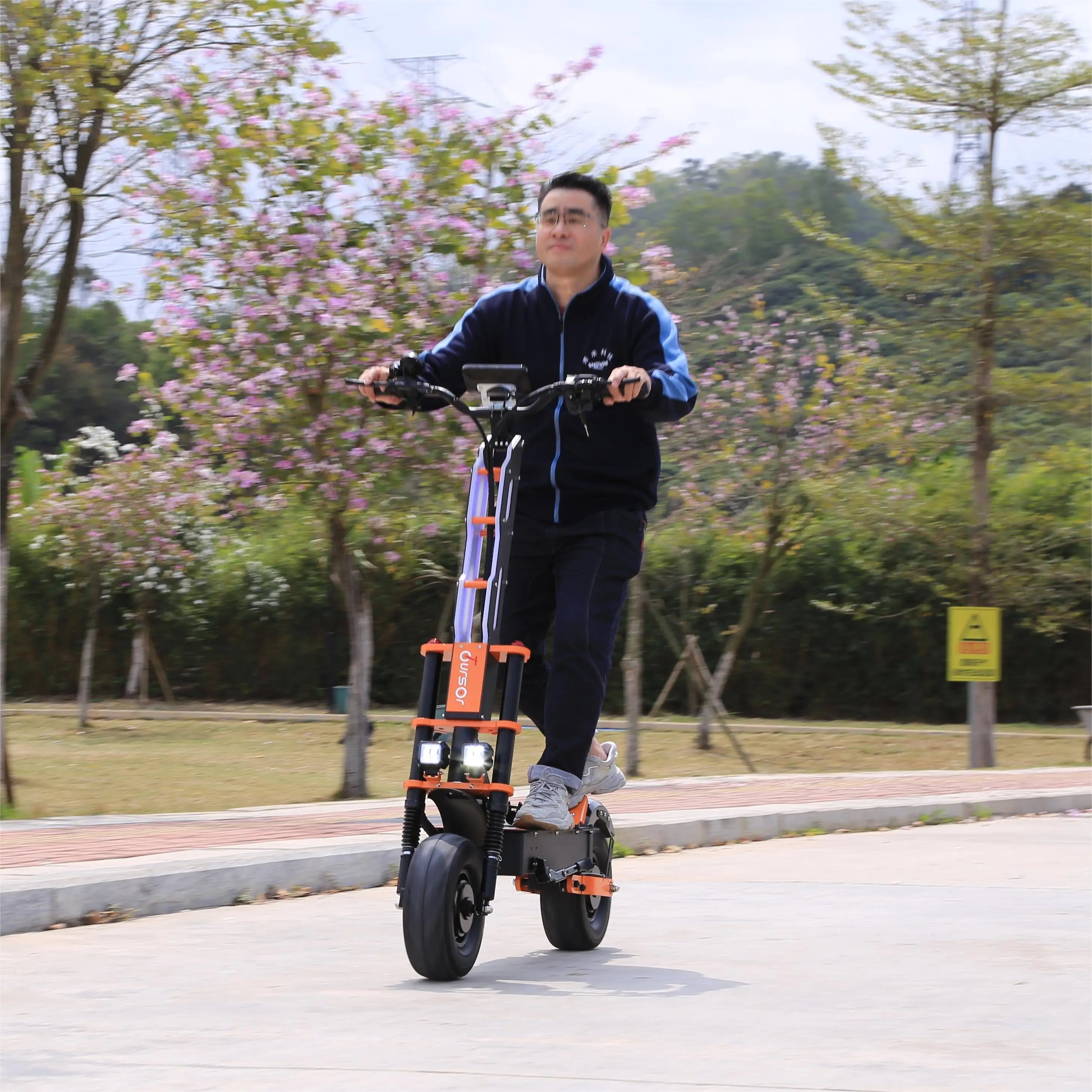 2025 Upgraded Escooter X8P 8000W 60V 38.4AH 13/14 inch Dual Motor Adult Off-road Electric Scooter Speed 100KM/H Mileage 120KM AXSSIBLZ