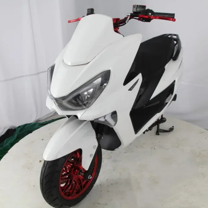 OP-EMK8 TorqueMaster 4000W Electric Motorcycle – Ride with 28AH of Pure Power AXSSIBLZ