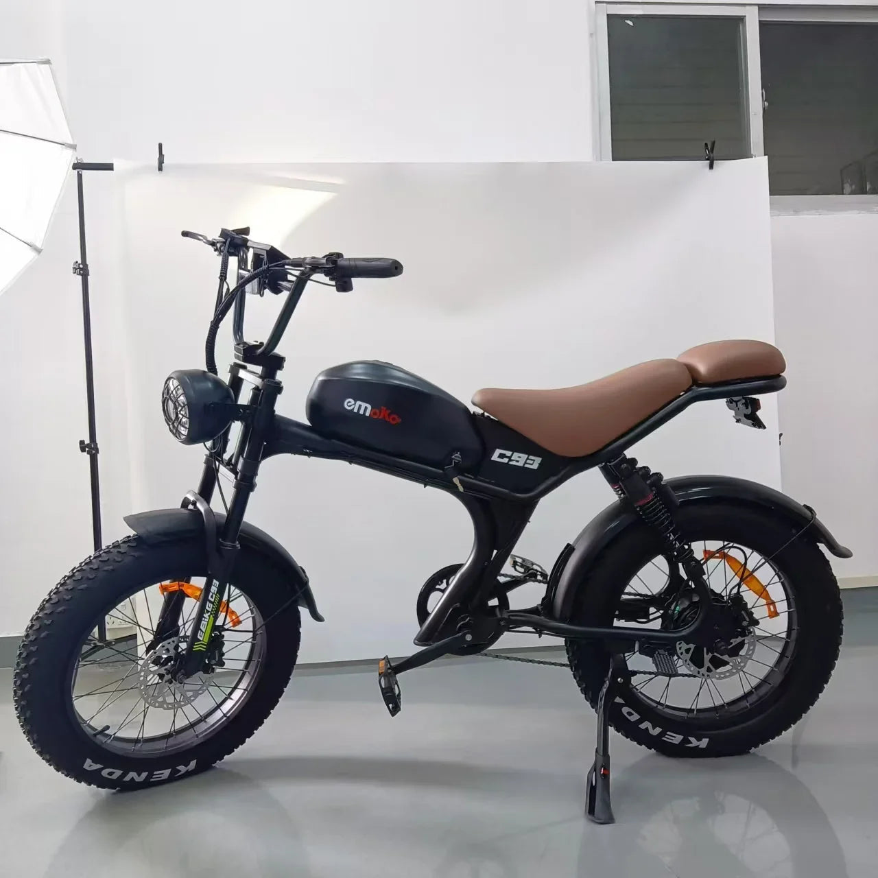 C93 20inch Fat Tire 2000W 48V23AH Hydraulic Oil Brake Mountain Dirt Electric Bike W/ Removable Battery AXSSIBLZ