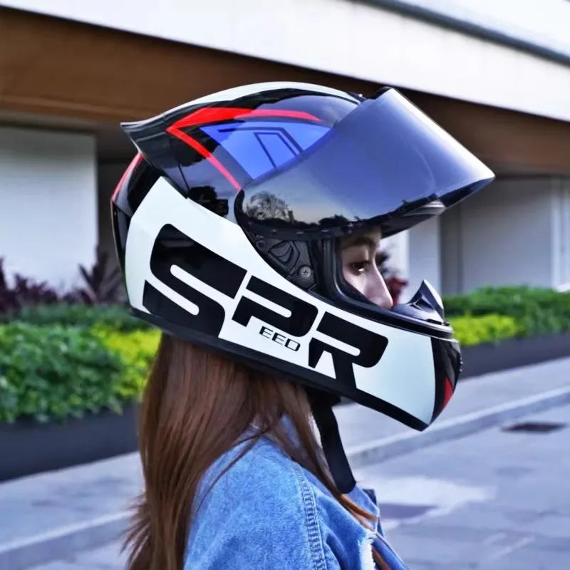 DOT Men and women motorcycle helmets are safe in winter Four Seasons Knights can be equipped with Bluetooth motorcycle helmets AXSSIBLZ