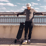 Maxfind FF AT High-Speed 165MM Wheels Off-Road Electric Skateboard 3000W Power with Fast Swappable Battery Design AXSSIBLZ