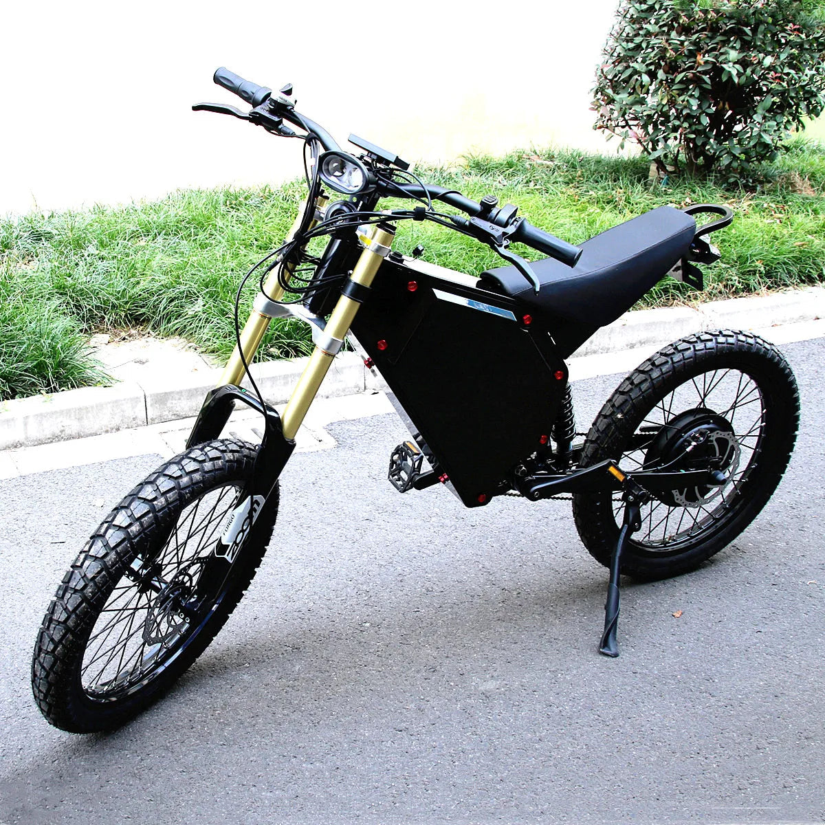 EnduroX 1500W 48V Electric Dirt Bike w/ Rear Hub - Power Through Every Terrain AXSSIBLZ