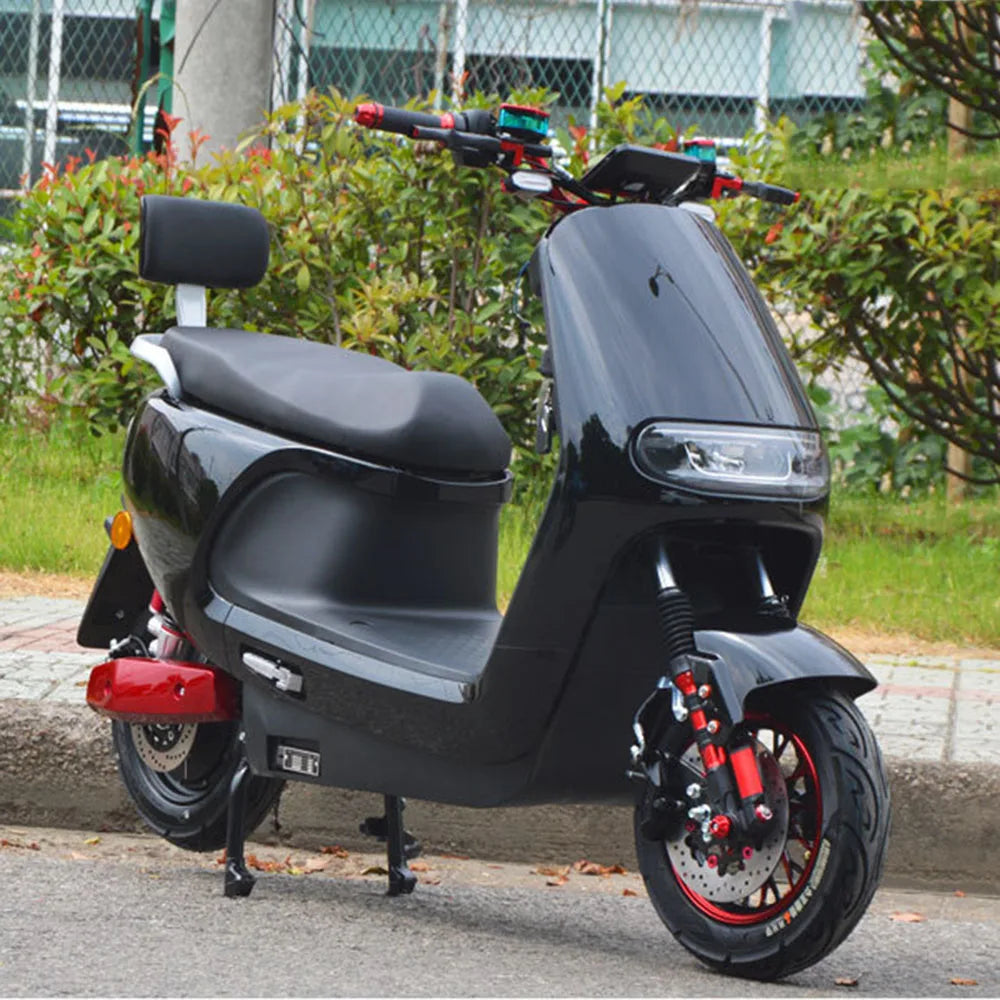 TurboCharge 010-C 72V 35A Lithium Battery – High-Power Electric Moped Scooter AXSSIBLZ