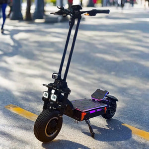 Fast Acceleration 120KM/H 75MPH Dual Motor 70MM Magnets Electric Scooter 72V 15000W Powerful 65A Controller Adult E Scooter AXSSIBLZ